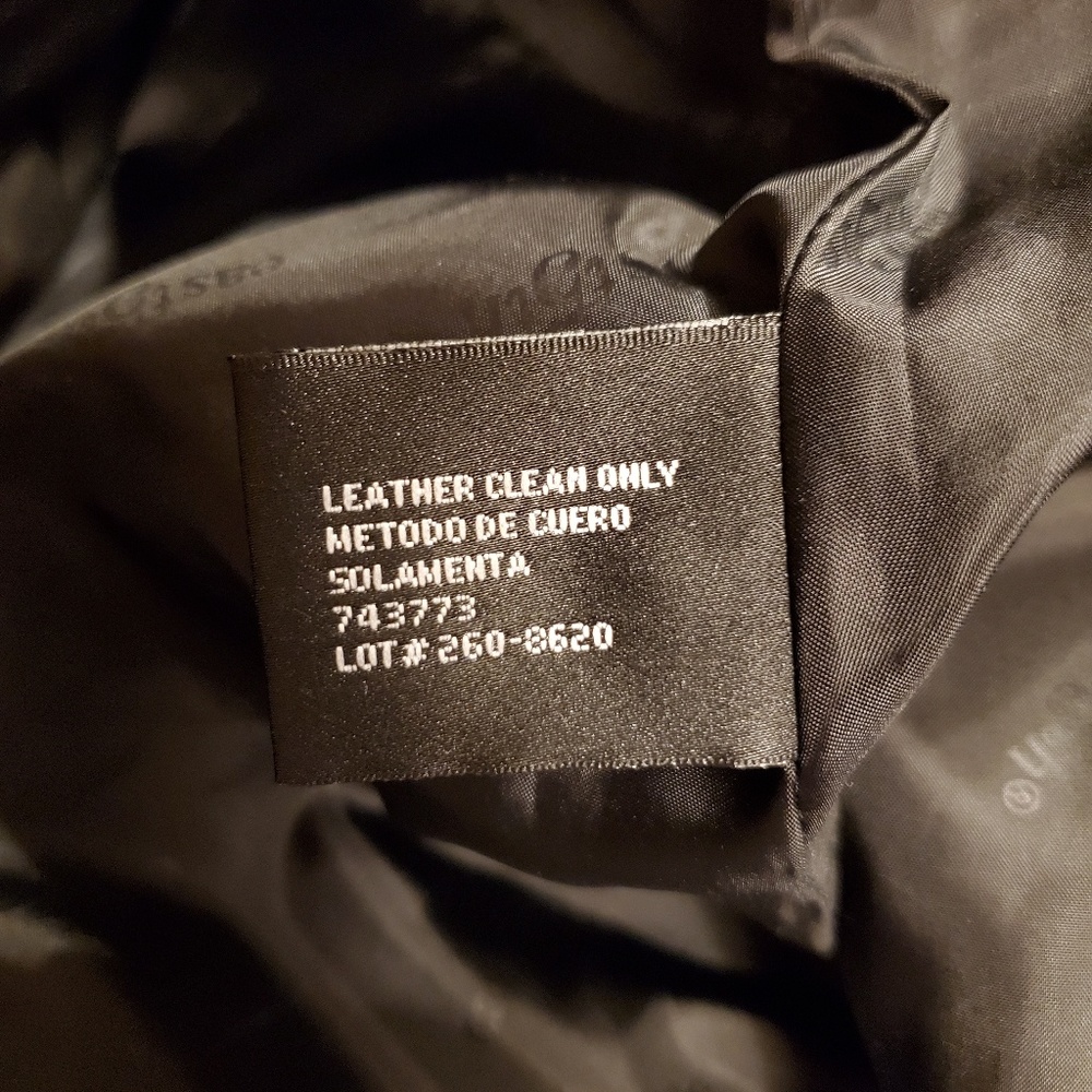Leather jacket - Picture 2 of 3